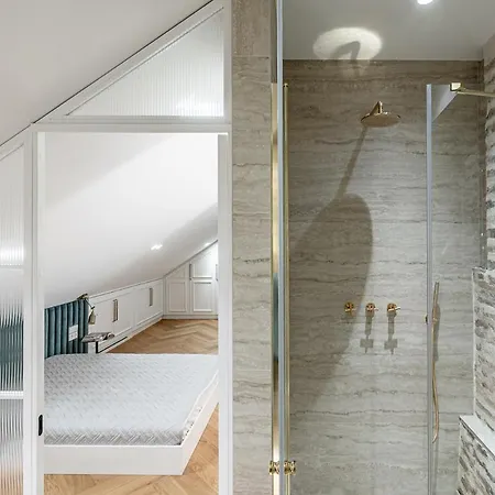 Luxury In Old Town And Parking * Vilnius