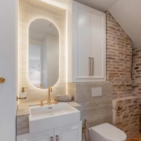 Luxury In Old Town And Parking *