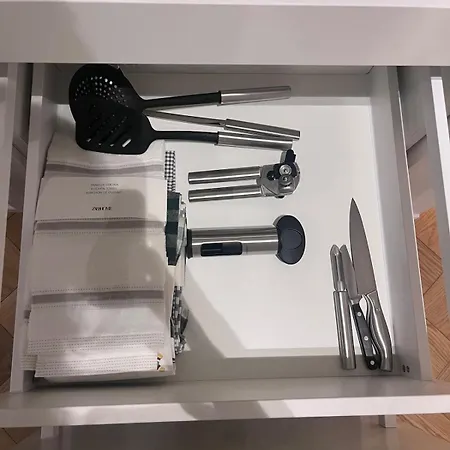 Luxury In Old Town And Parking