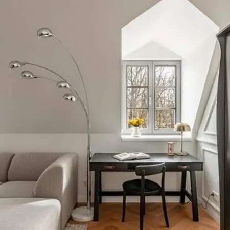 Luxury In Old Town And Parking *