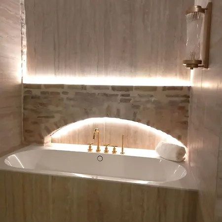 公寓 Luxury In Old Town And Parking *