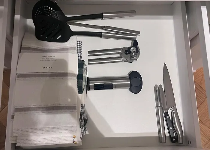 Luxury In Old Town And Parking