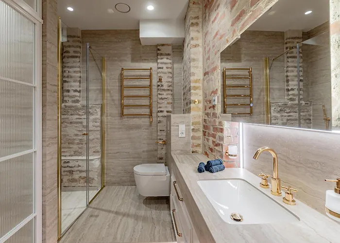 Апартаменты Luxury In Old Town And Parking