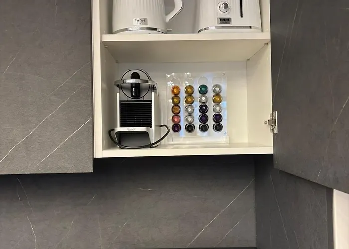 Luxury In Old Town And Parking Apartman *